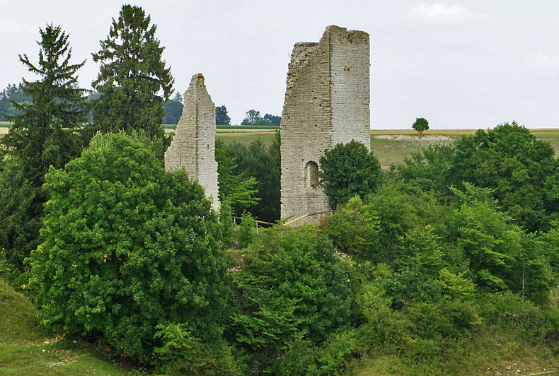 Burgruine Bechthal, Germany